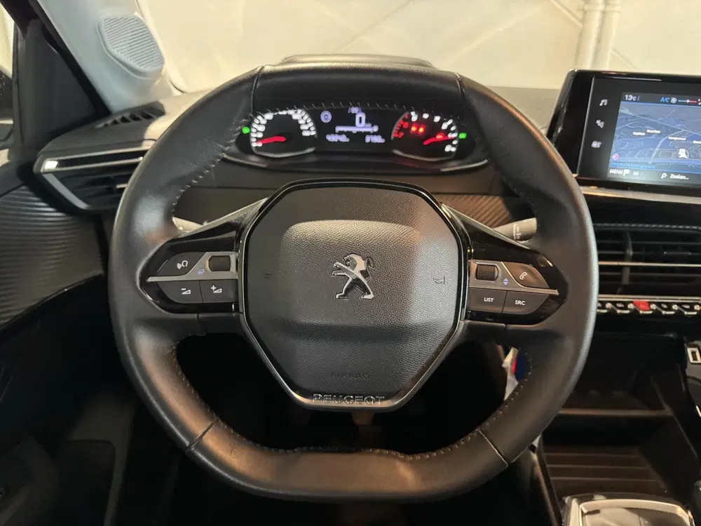 Peugeot 208 1.2 PureTech Active uit 2023, foto 12