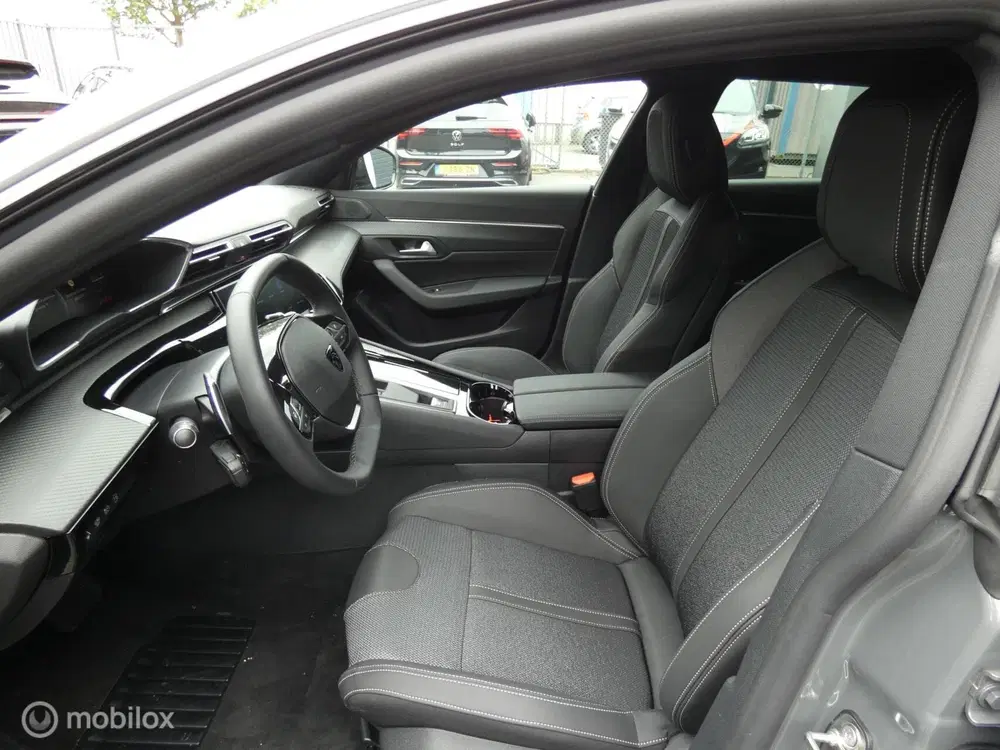 Peugeot 508 1.6 HYbrid 180 e-EAT8 Allure Avantage uit 2025, foto 10