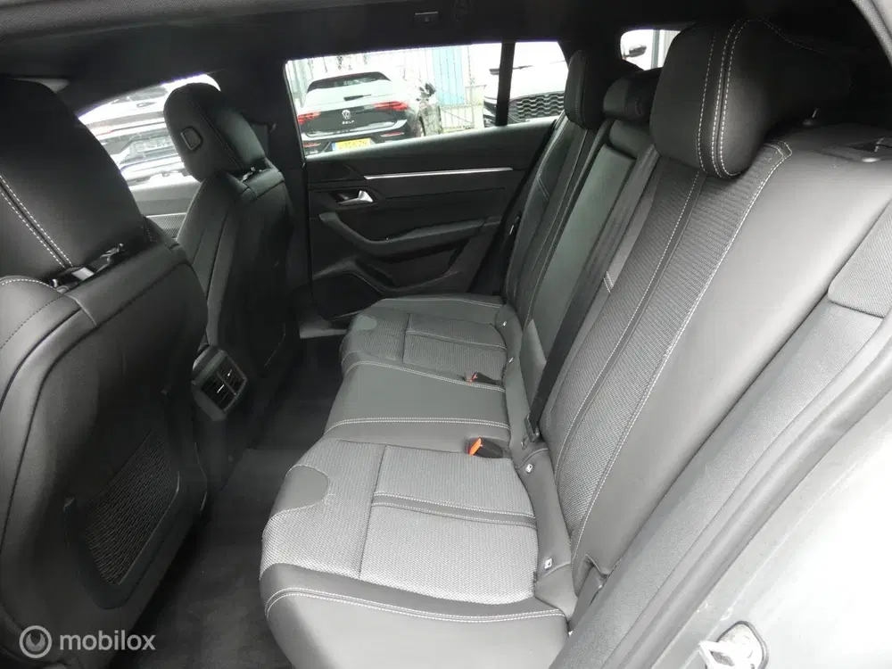 Peugeot 508 1.6 HYbrid 180 e-EAT8 Allure Avantage uit 2025, foto 11