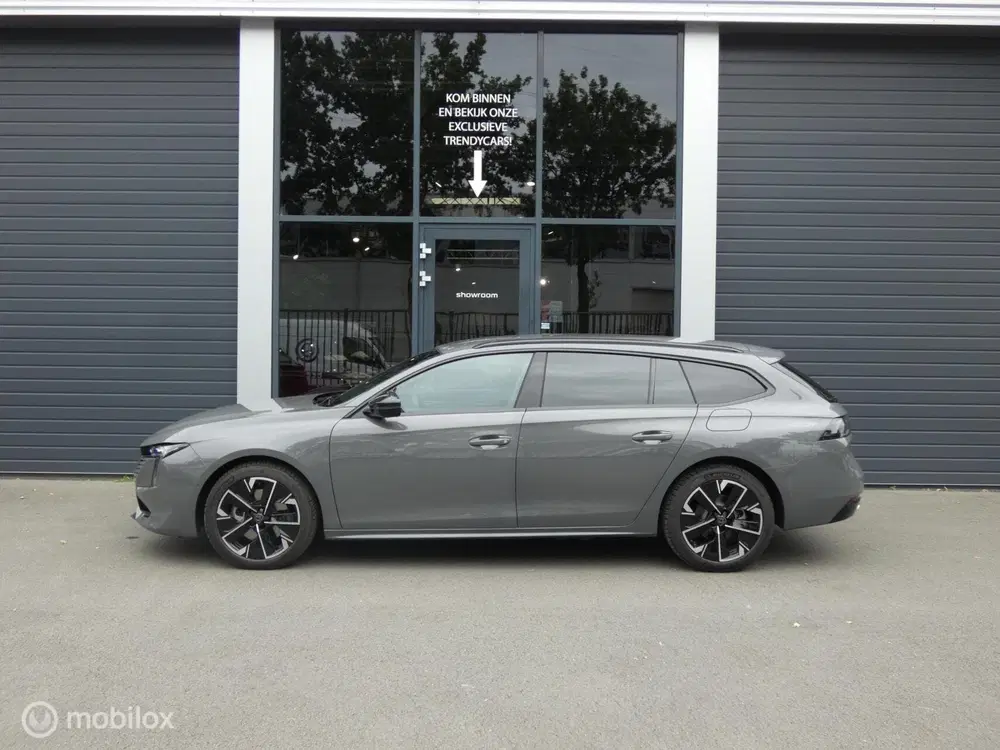 Peugeot 508 1.6 HYbrid 180 e-EAT8 Allure Avantage uit 2025, foto 17