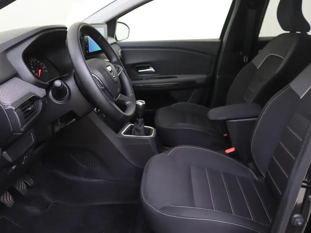 Dacia Jogger 1.0 TCe 110 Extreme 5p. uit 2022, foto 19