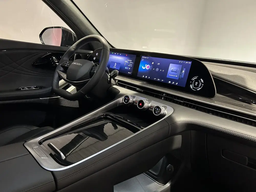 Omoda 9 SHS-P Premium uit 2026, foto 5