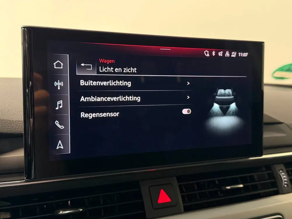 Audi A4 35 TFSI S edition uit 2021, foto 13