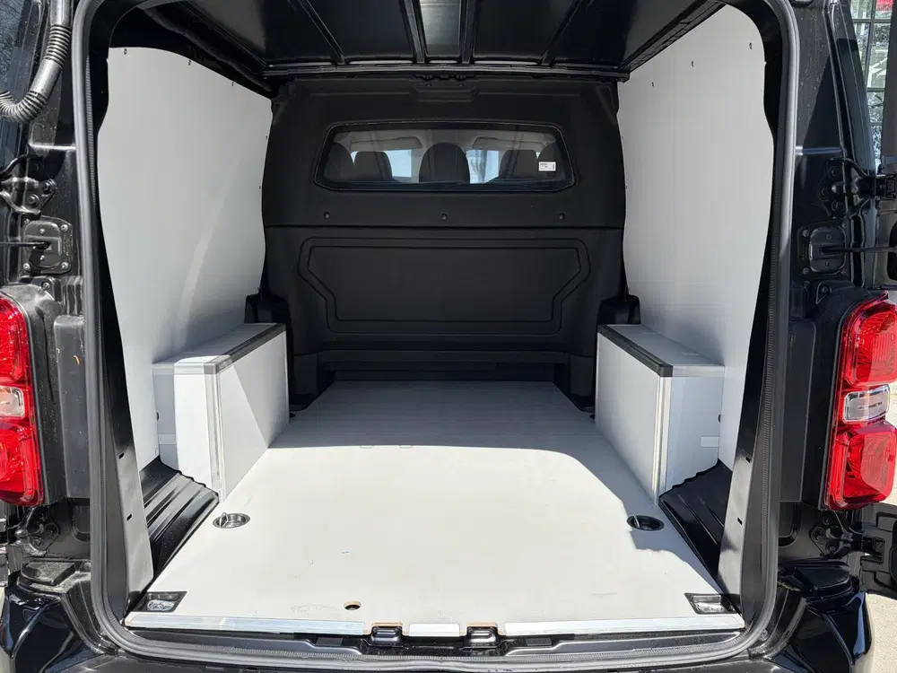 Citroën Jumpy Citroen ë-Jumpy L3 136 DC 75 kWh STX Editi uit 2026, foto 9