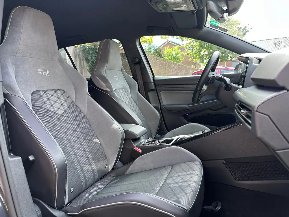 Volkswagen Golf Variant 2.0 TDI Business R-Line CLIMA / ACC uit 2022, foto 13