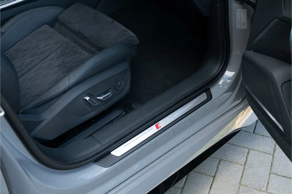 Audi RS6 4.0 TFSI 600PK Quattro Keramisch Dynamicpl uit 2021, foto 19