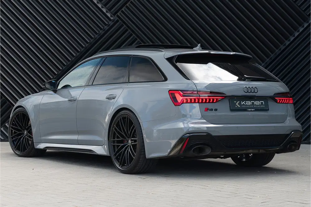 Audi RS6 4.0 TFSI 600PK Quattro Keramisch Dynamicpl uit 2021, foto 2