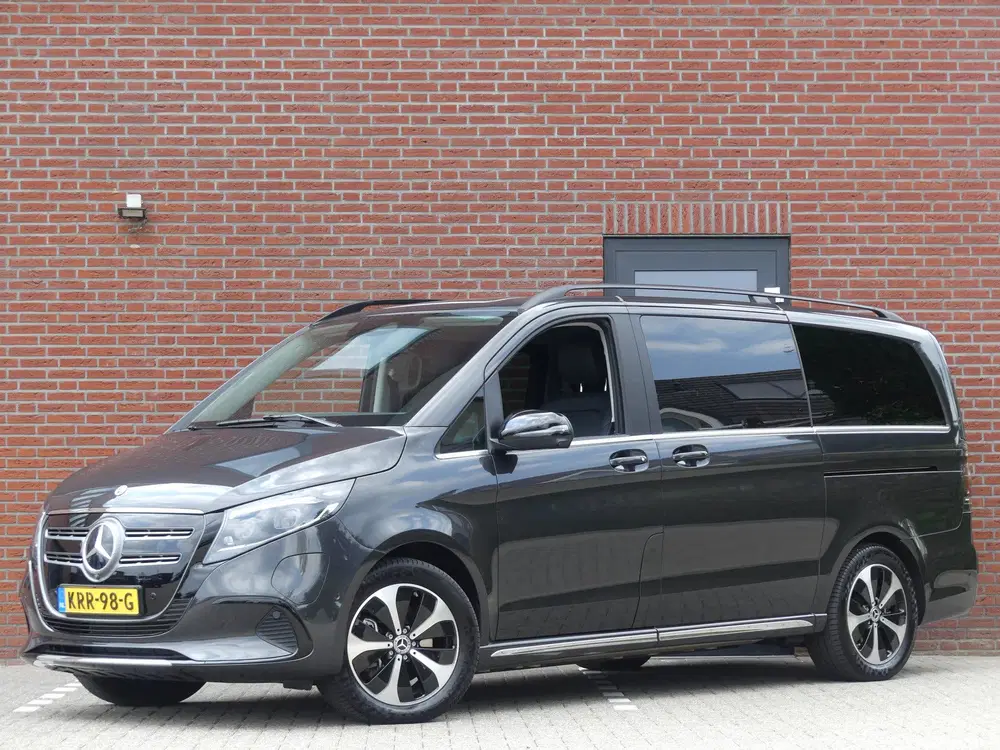 Mercedes-Benz EQV 300 L2 90 kWh AMG Luchtvering 7 Persoons E uit 2025