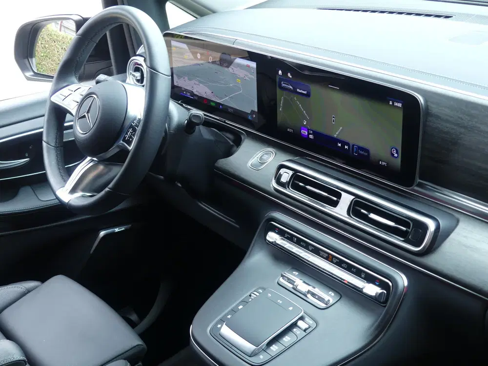 Mercedes-Benz EQV 300 L2 90 kWh AMG Luchtvering 7 Persoons E uit 2025, foto 2
