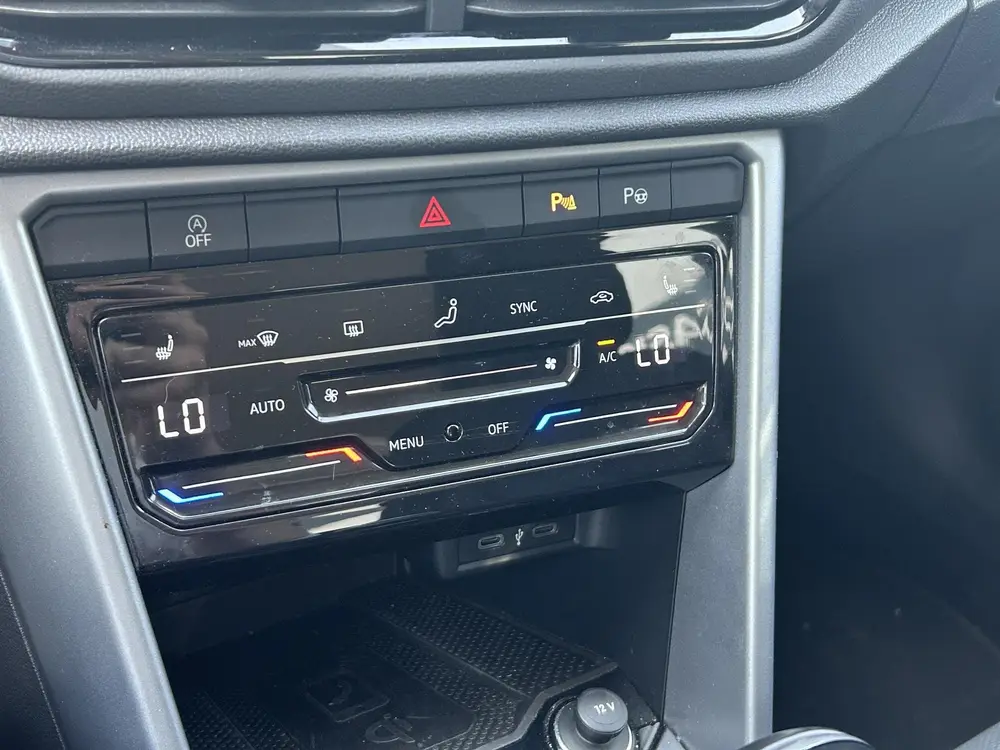 Volkswagen T-Roc 1.0 TSI Life Business | Digital Cockpit | A uit 2023, foto 13