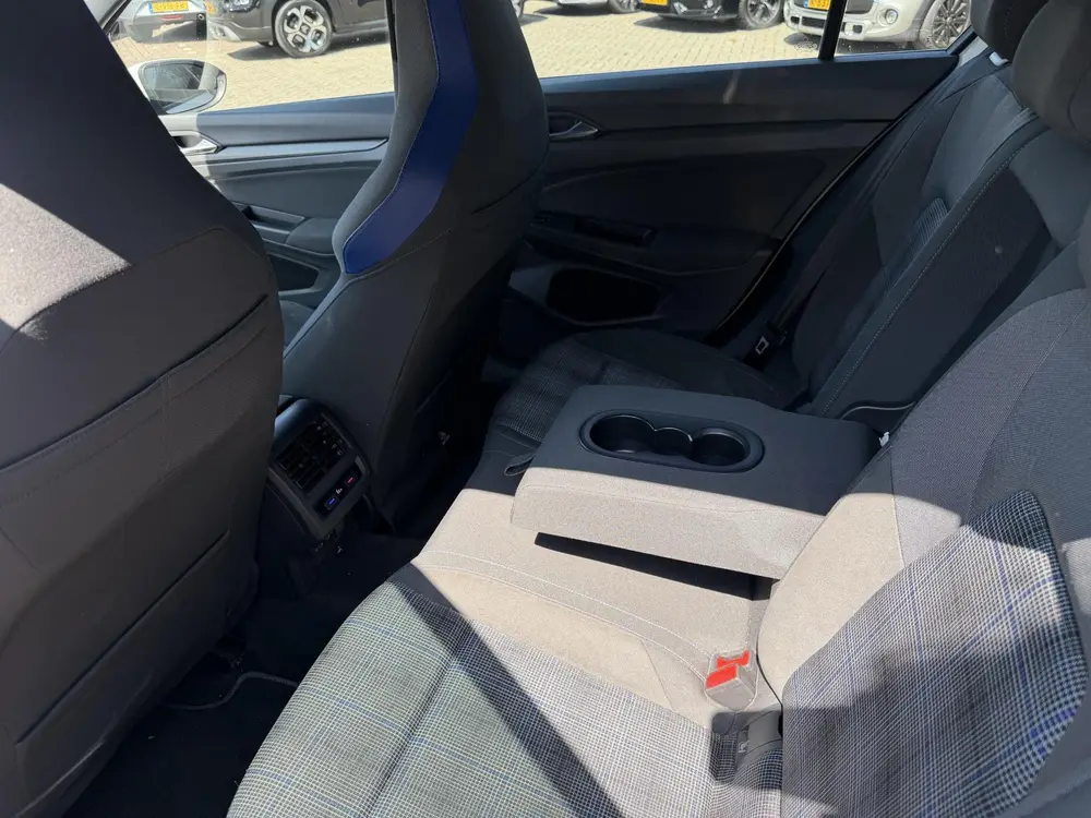 Volkswagen Golf 1.4 eHybrid GTE ACHTERUIT RIJ CAMERA | NAVIG uit 2021, foto 11