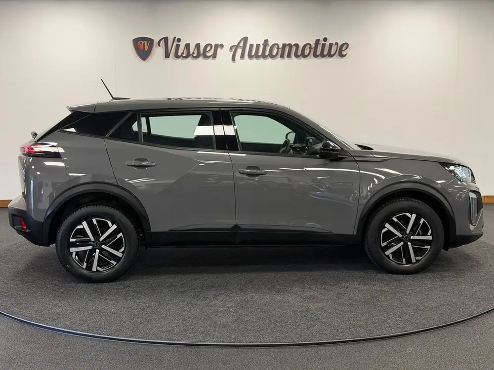 Peugeot 2008 1.2 PureTech 100 Allure*Nardo-Gray*Airco*Cruise uit 2024, foto 2