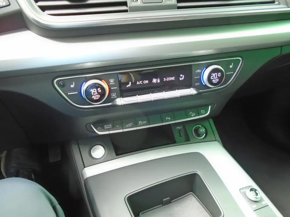 Audi Q5 50 TFSI e Advanced edition BLACK EDITION uit 2023, foto 12