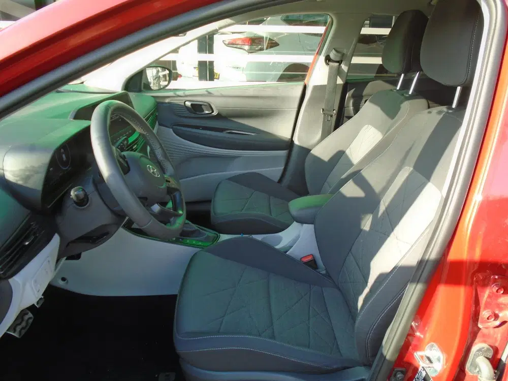 Hyundai BAYON 1.0 T-GDI Comfort AUTOMAAT uit 2024, foto 15