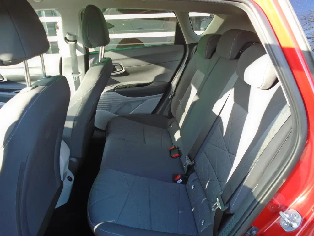 Hyundai BAYON 1.0 T-GDI Comfort AUTOMAAT uit 2024, foto 16
