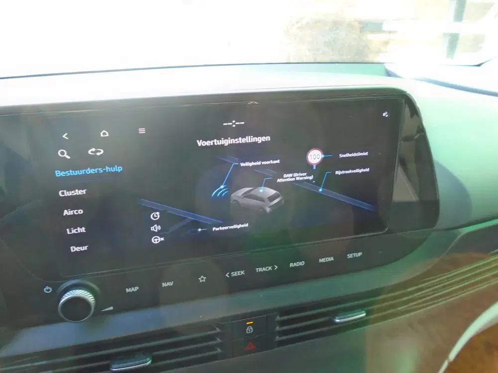 Hyundai BAYON 1.0 T-GDI Comfort AUTOMAAT uit 2024, foto 2