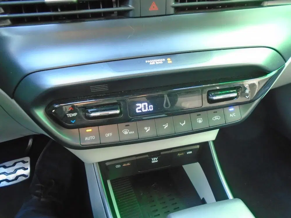 Hyundai BAYON 1.0 T-GDI Comfort AUTOMAAT uit 2024, foto 5