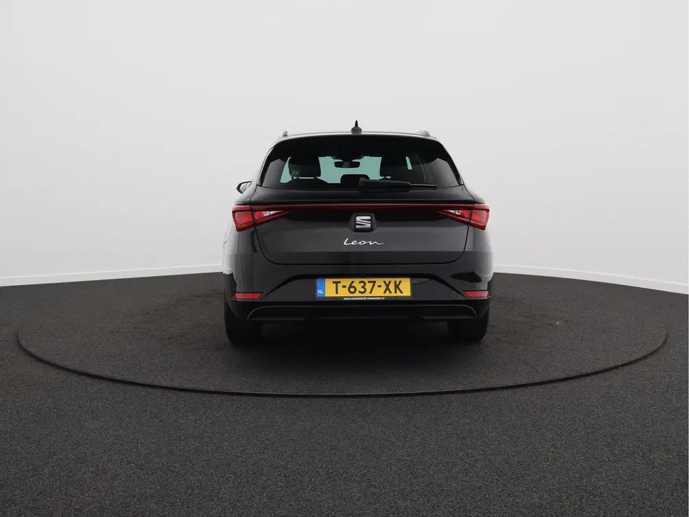 SEAT Leon 1.0 TSI Style Business Intense uit 2023, foto 15