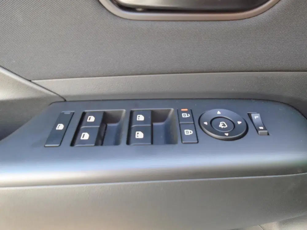 Hyundai KONA 1.6 GDI HEV N Line Business line uit 2025, foto 18