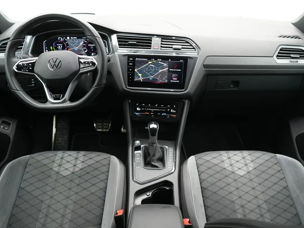 Volkswagen Tiguan 1.4 TSI eHybrid R-Line PHEV 245pk Dealer O uit 2022, foto 10