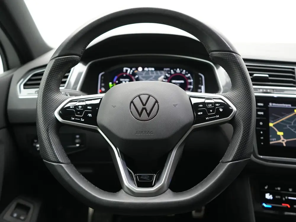 Volkswagen Tiguan 1.4 TSI eHybrid R-Line PHEV 245pk Dealer O uit 2022, foto 16