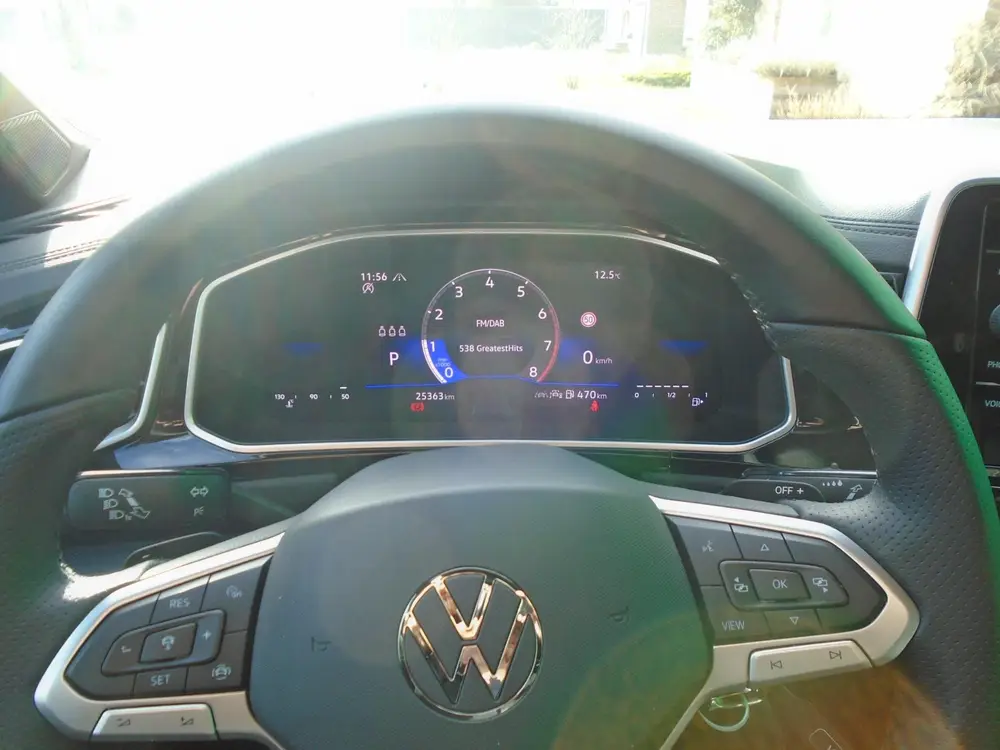 Volkswagen T-Roc 1.5 TSI R-Line Edition Groot navigatiescher uit 2025, foto 3