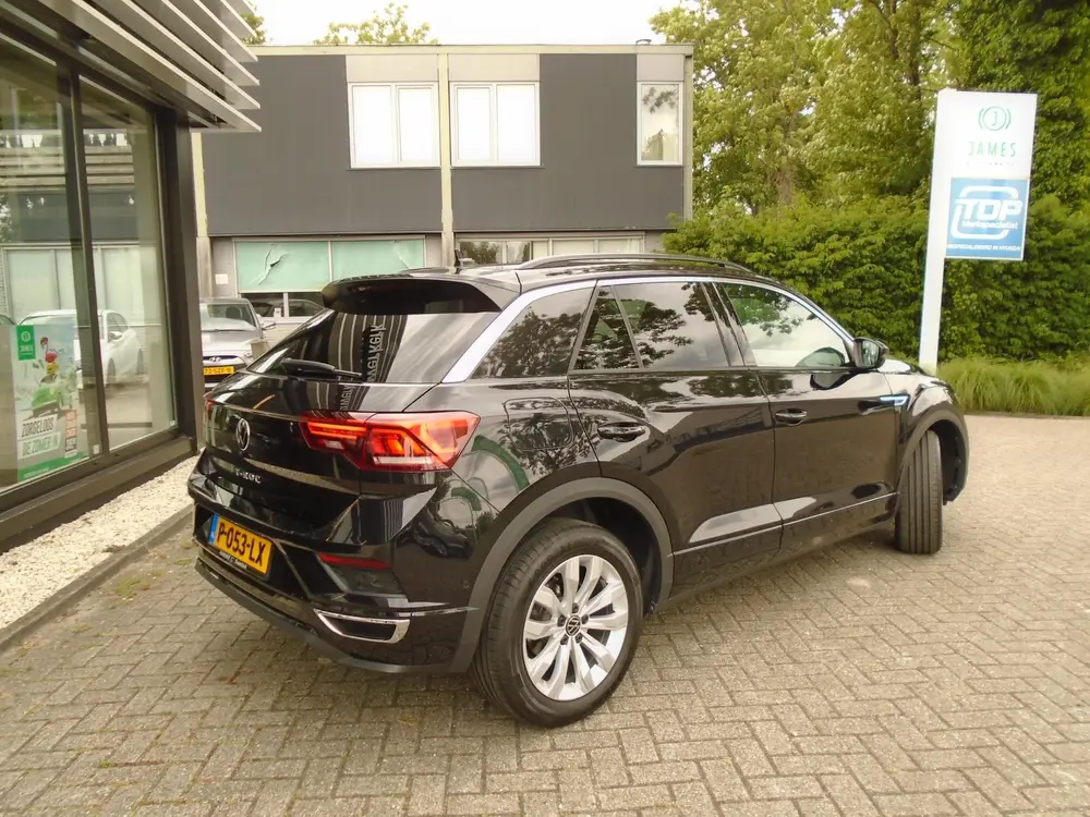 Volkswagen T-Roc 1.5 TSI R-line sky panoramadak uit 2021, foto 6