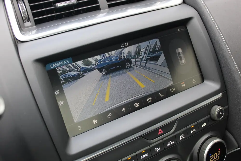 Jaguar E-Pace 2.0 P200 AWD | Pano | Stoel+stuur verwarming | uit 2020, foto 20