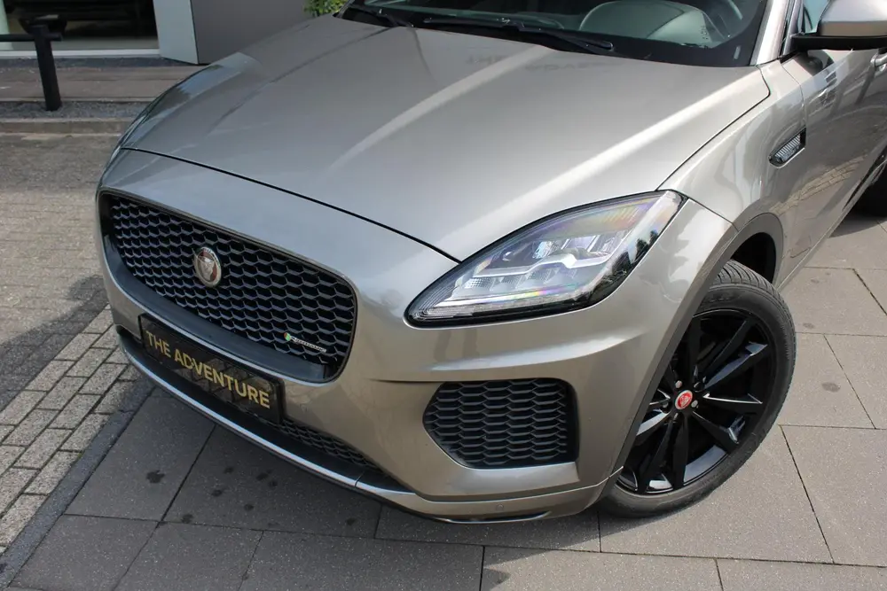 Jaguar E-Pace 2.0 P200 AWD | Pano | Stoel+stuur verwarming | uit 2020, foto 8