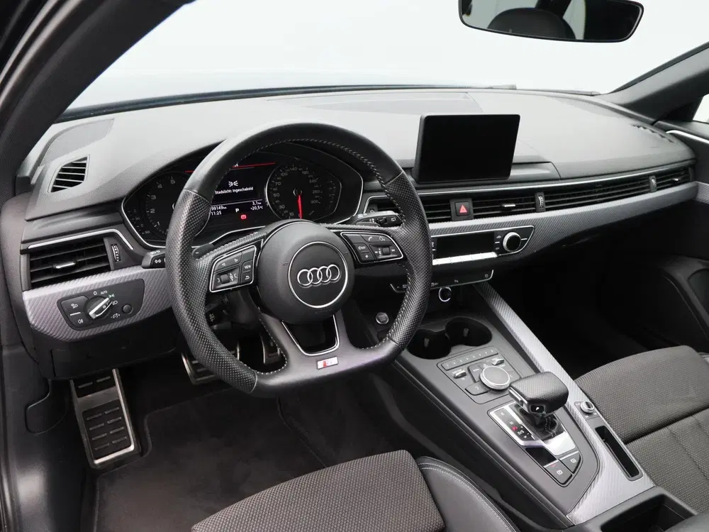 Audi A4 35 TFSi 150 Pk Automaat Sport S line uit 2020, foto 3