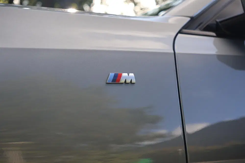 BMW 3-serie 320i M-Sport uit 2025, foto 5