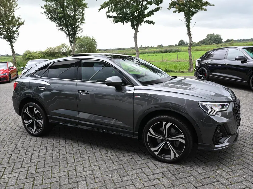 Audi Q3 45TFSI E 245pk S-Line Pano Sonos El.Zetels uit 2023, foto 10