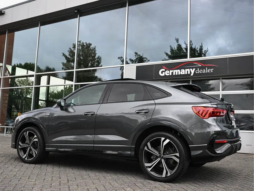 Audi Q3 45TFSI E 245pk S-Line Pano Sonos El.Zetels uit 2023, foto 7