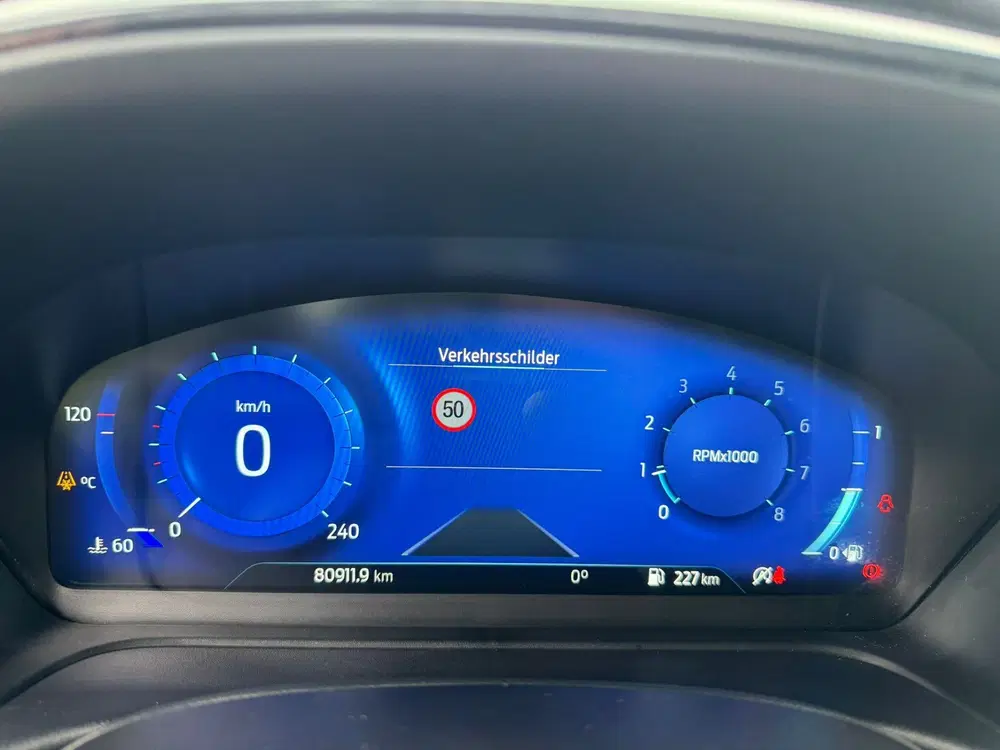 Ford Puma 1.0 EcoBoost Hybrid ST-Line virtual cockpi uit 2023, foto 4