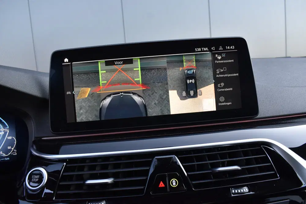 BMW 5-serie 5 Serie 545e xDrive High Executive M-pakke uit 2022, foto 15