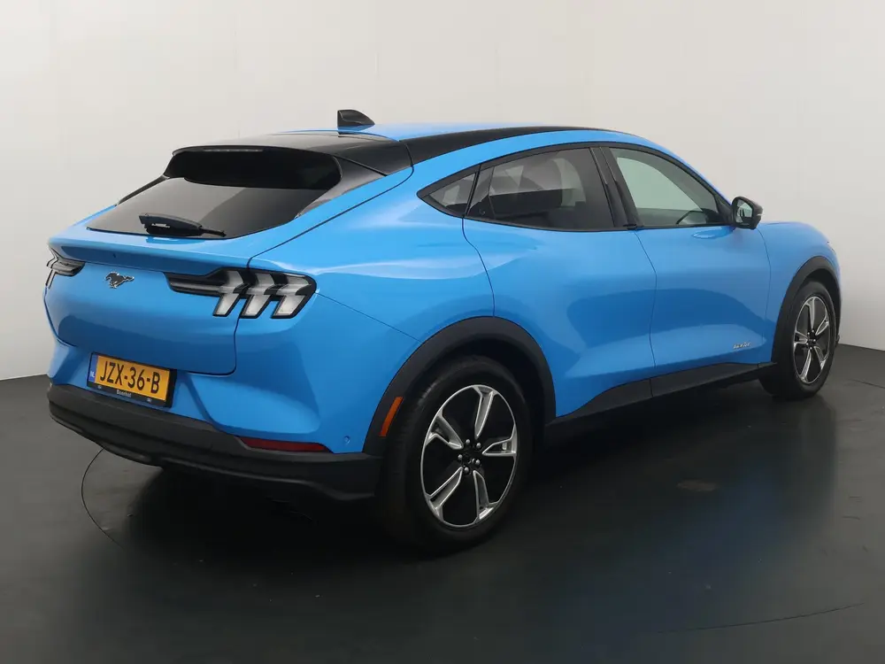 Ford Mustang Mach-E RWD 75 kWh 268 pk uit 2024, foto 5