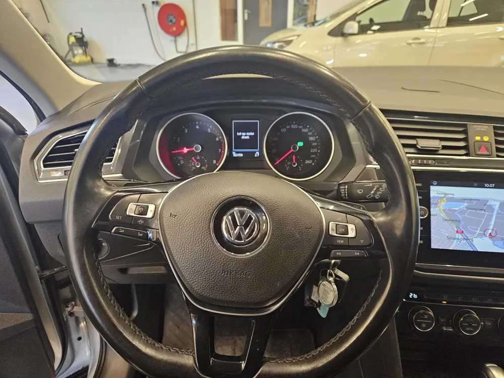 Volkswagen Tiguan 1.5 TSI ACT Comfort line | Automaat | CarP uit 2020, foto 17