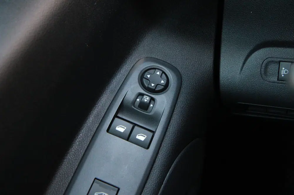 Citroën Berlingo Citroen BERLINGO 1.2 PureTech 110PK S&S L1 uit 2023, foto 16