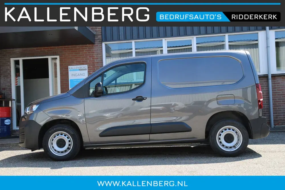 Citroën Berlingo Citroen BERLINGO 1.2 PureTech 110PK S&S L1 uit 2023, foto 6