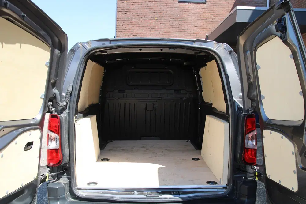 Citroën Berlingo Citroen BERLINGO 1.2 PureTech 110PK S&S L1 uit 2023, foto 7