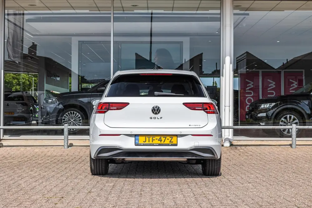 Volkswagen Golf 1.5 eHybrid 204pk Life Edition | SoH 100% | uit 2026, foto 12