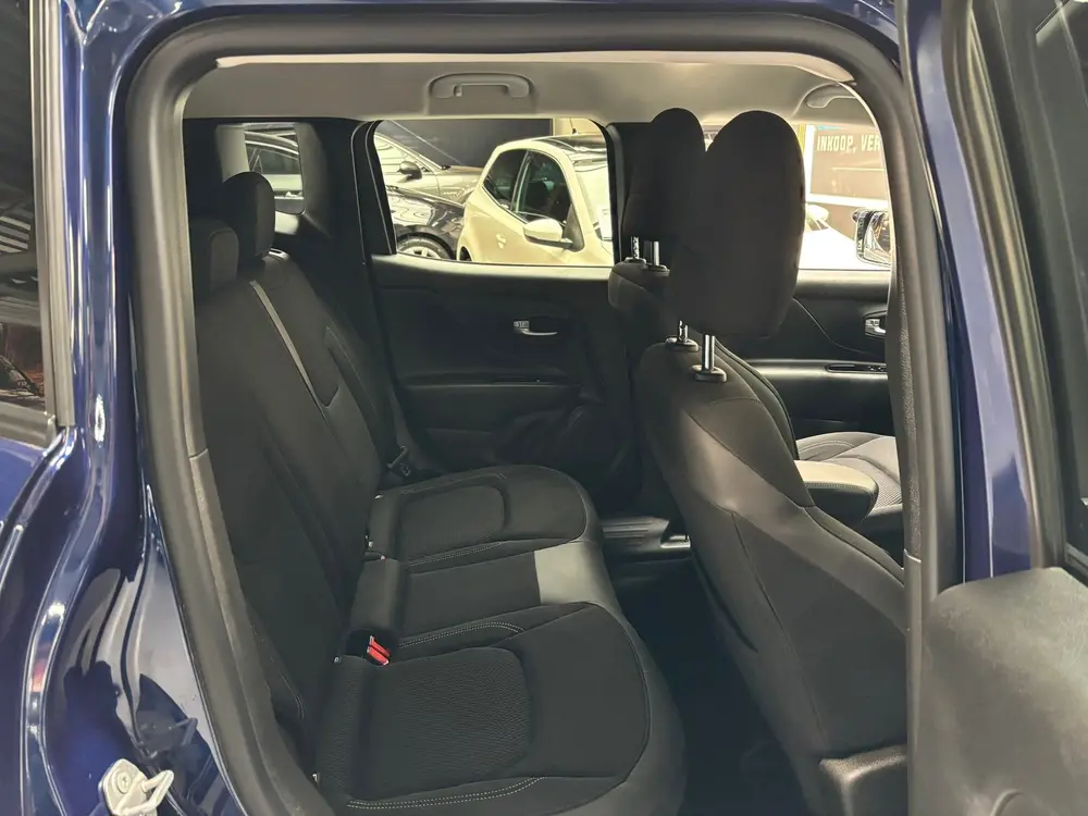 Jeep Renegade 1.0T-e Limited / Navigatie uit 2020, foto 10