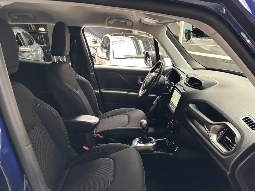 Jeep Renegade 1.0T-e Limited / Navigatie uit 2020, foto 15