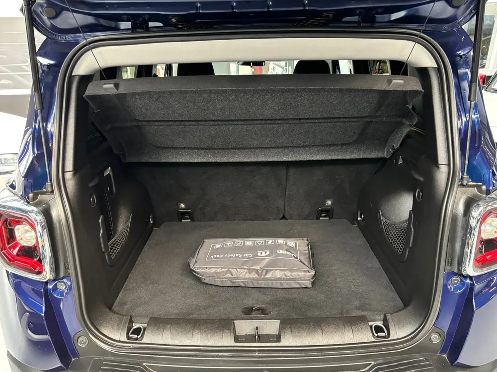 Jeep Renegade 1.0T-e Limited / Navigatie uit 2020, foto 9
