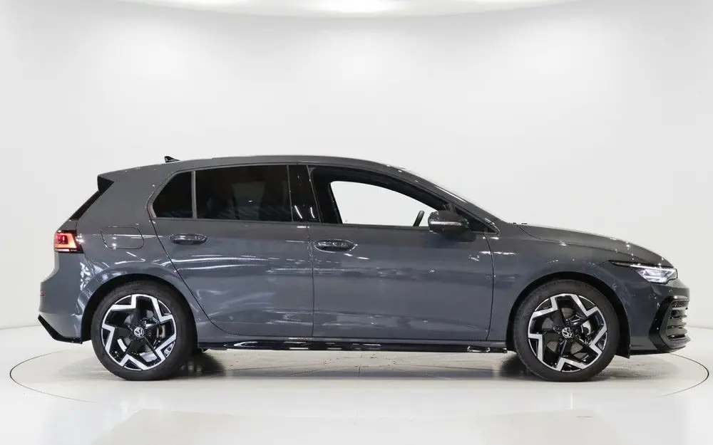 Volkswagen Golf 1.5 TSI R-Line|150 PK|Matrix LED|Navi|Camera uit 2025, foto 2