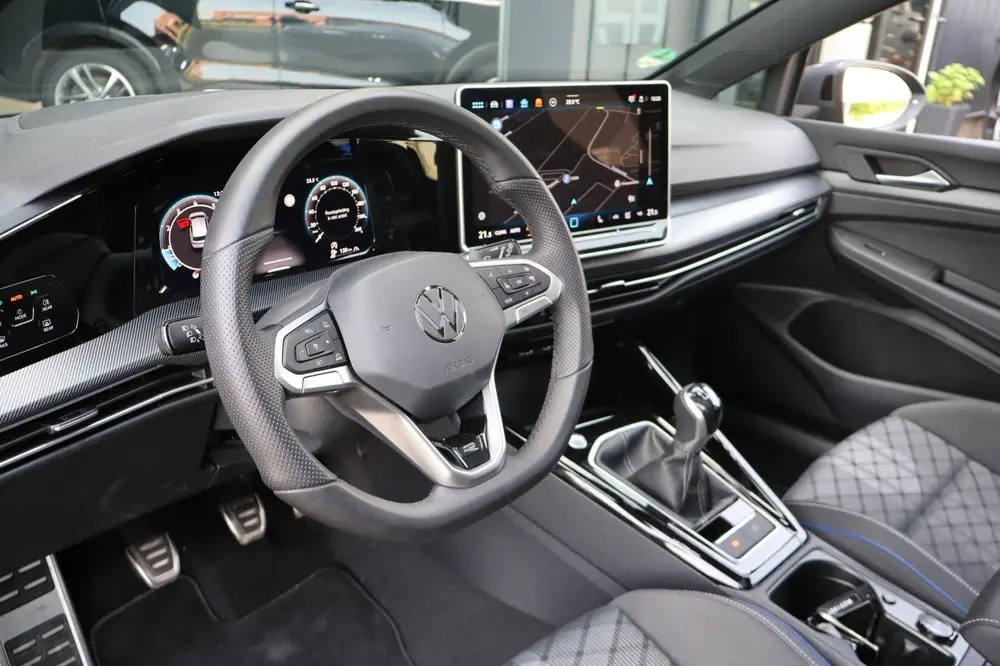 Volkswagen Golf 1.5 TSI R-Line|150 PK|Matrix LED|Navi|Camera uit 2025, foto 3