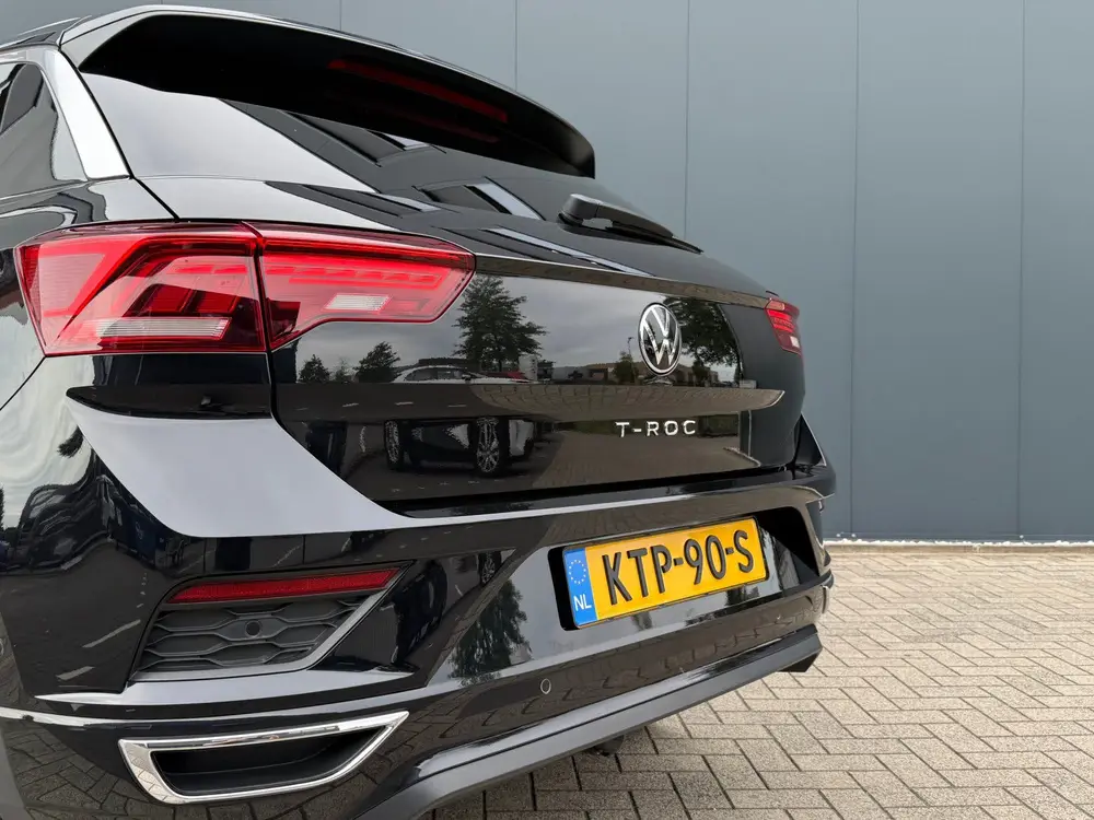 Volkswagen T-Roc 1.5 TSI DSG R-Line Pano Trekhaak Camera DCC uit 2020, foto 10