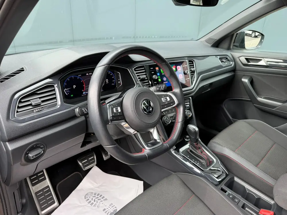 Volkswagen T-Roc 1.5 TSI DSG R-Line Pano Trekhaak Camera DCC uit 2020, foto 6