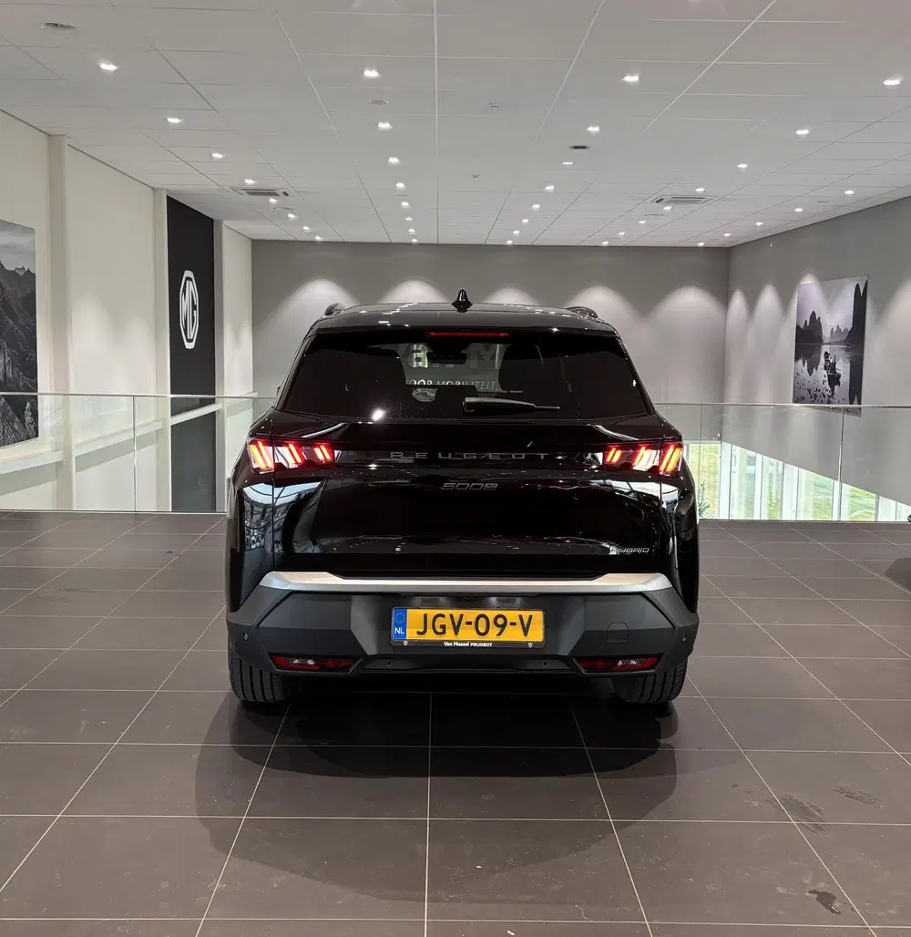 Peugeot 5008 1.2 Hybrid 145 Allure 7 zitplaatsen Automa uit 2025, foto 5