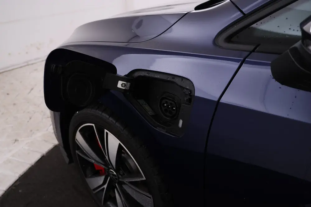 Volkswagen Golf 1.4 eHybrid GTE Panorama, Apple carplay, Nav uit 2023, foto 9